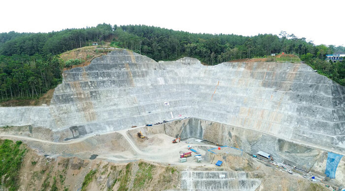 WSBP Suplai Beton Readymix ke Bendungan Bener Paket II. Foto: viralsumsel.com