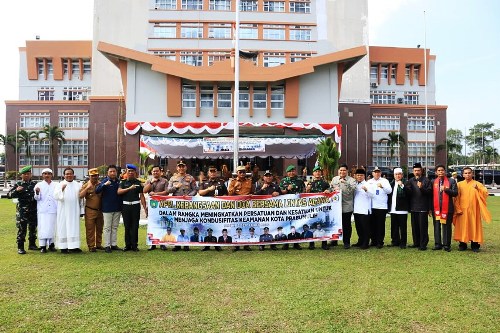 Wali Kota Prabumulih Pimpin Apel Kebangsaan dan Doa Lintas Agama, Tumbuhkan Semangat Persatuan