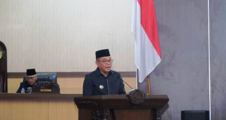 Bupati Toha Hadiri Rapat Paripurna, Serap Aspirasi Lewat Reses III DPRD untuk Percepatan Pembangunan