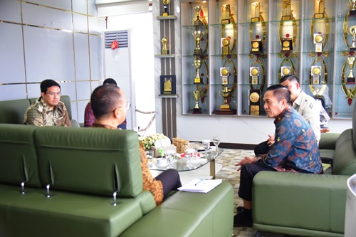 Ratu Dewa Terima Kunjungan Wakil Ketua MPR RI, Bahas Solusi Pengelolaan Sampah Jadi Energi