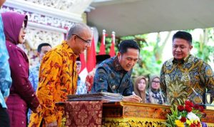Walikota Palembang Tandatangani MoU dengan BPS Palembang