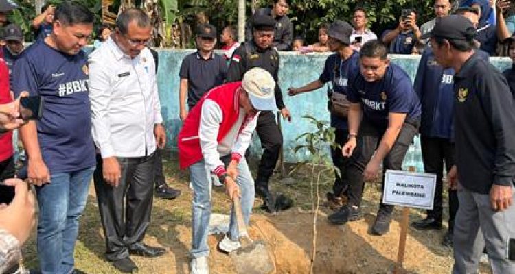 Pemkot Palembang dan Karang Taruna Tebar 1.000 Bibit Ikan Lele hingga Donor Darah di Bulan Bhakti 2025