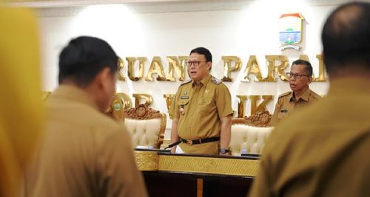 Sebanyak 10 OPD dan 4 Kecamatan Terima Piagam Penghargaan Pengelolaan Kearsipan