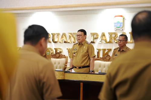 Sebanyak 10 OPD dan 4 Kecamatan Terima Piagam Penghargaan Pengelolaan Kearsipan