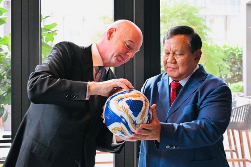 Prabowo Subianto dan Presiden FIFA Gianni Infantino Bahas Masa Depan Sepak Bola Indonesia di New York