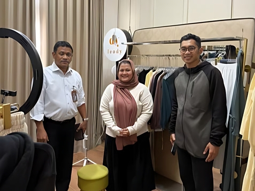 Mengubah Potensi Menjadi Realita: Kredit BRI KC Kalimalang Siap Dukung Ekspansi Miliaran Rupiah Celsie. Sumber : viralsumsel.com Mengubah Potensi Menjadi Realita: Kredit BRI KC Kalimalang Siap Dukung Ekspansi Miliaran Rupiah Celsie. Sumber : viralsumsel.com