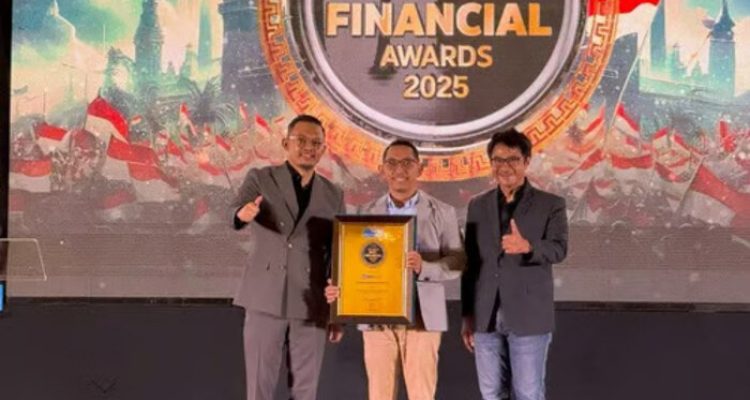 BRI-MI Raih Penghargaan Best Brand Image 2025 di Acara The Iconomics. Foto: viralsumsel.com