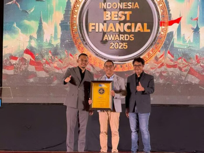 BRI-MI Raih Penghargaan Best Brand Image 2025 di Acara The Iconomics. Foto: viralsumsel.com