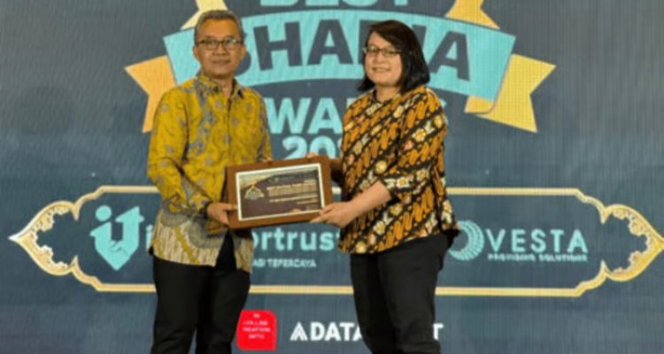 BRI Manajemen Investasi Raih Penghargaan Best Sharia Mutual Fund 2025. Foto: viralsumsel.com