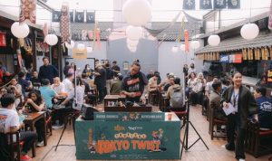KOLABORASI PARA PENGUSAHA F&B BANDUNG UNTUK MENGAPRESIASI CUSTOMER: SQUEEZE SUNDOWN VOL.V - TROPICAL TOKYO TWIST. Foto : viralsumsel.com