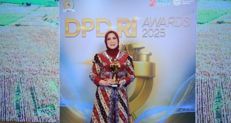 Feby Deru Dapat DPD Award 2025, Dorong Perempuan Sumsel Jadi Pelopor Ekonomi dan Mandiri Pangan