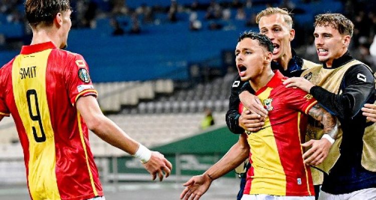 Bek Timnas Indonesia Dean James Dua Assist, Bawa Go Ahead Eagles Tekuk Panathinaikos 2-1