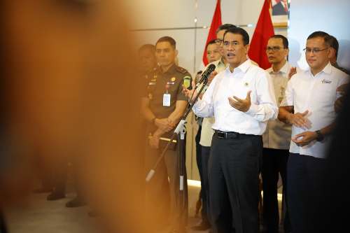 Presiden Prabowo Catat Sejarah: Harga Pupuk Turun 20 Persen Tanpa Tambah Subsidi APBN