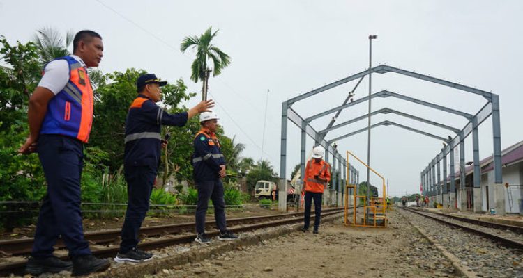 KAI Divre I Sumut Tata dan Perluas Stasiun Lima Puluh. Foto: viralsumsel.com
