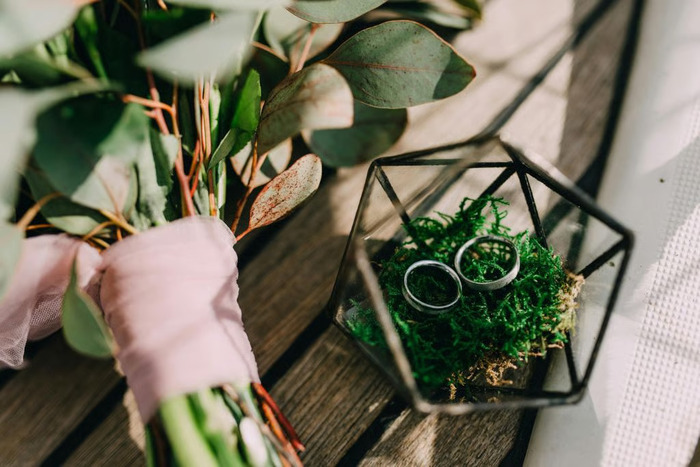 Mengapa Biaya Pernikahan Sering Melewati Anggaran dan Bagaimana Mengatasinya. Foto: viralsumsel.com