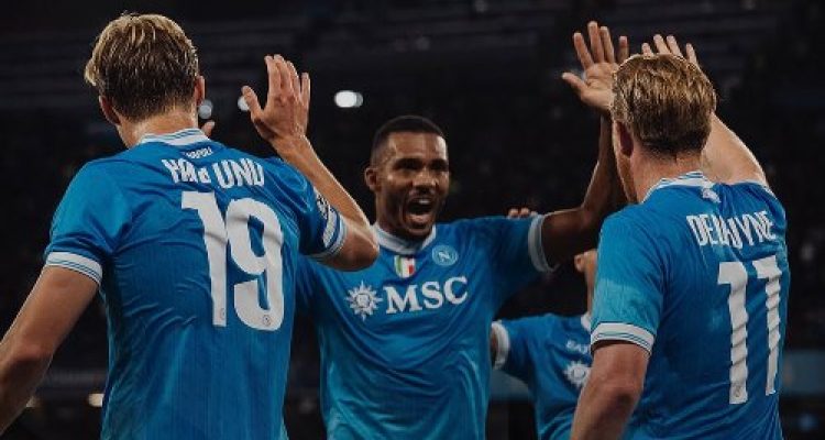 Dwigol Rasmus Hojlund Antar Napoli Raih Kemenangan Perdana di Liga Champions Usai Taklukkan Sporting CP 2-1