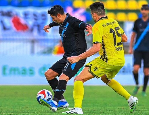 Persela Lamongan Akhiri Rekor Tak Terkalahkan Barito Putera