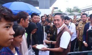 30 Eks Napi di Palembang Dapat Gerobak Usaha, Ratu Dewa: Ini Langkah Kemanusiaan yang Nyata!