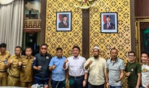 Herman Deru Siap Turun Tangan Selamatkan Sriwijaya FC dari Degradasi