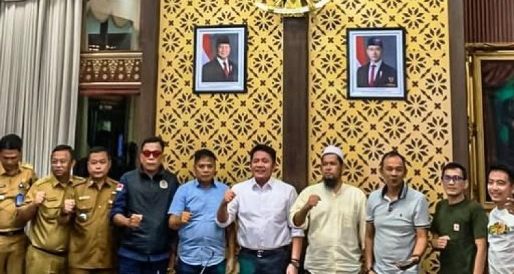 Herman Deru Siap Turun Tangan Selamatkan Sriwijaya FC dari Degradasi