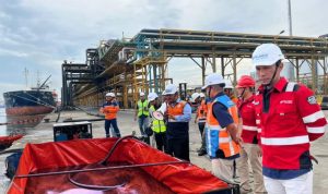 Tingkatkan Kesiapsiagaan, Pelindo Multi Terminal Branch Belawan Gelar Drill Oil Spill Response (OSR). Foto: viralsumsel.com Tingkatkan Kesiapsiagaan, Pelindo Multi Terminal Branch Belawan Gelar Drill Oil Spill Response (OSR). Foto: viralsumsel.com