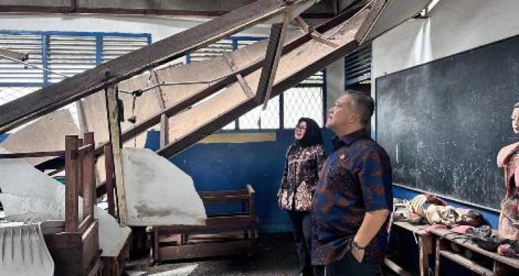 Baru Seminggu Menjabat, Kadisdik Palembang Gercep Tinjau SD Ambruk