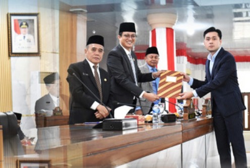 DPRD Ogan Ilir Sampaikan Pandangan Umum Fraksi-Fraksi atas Laporan Pertanggungjawaban APBD 2024