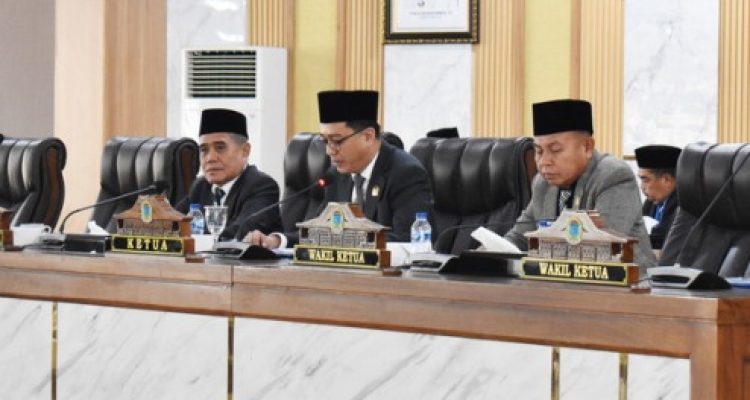 DPRD Ogan Ilir Gelar Paripurna Jawaban Bupati atas Pandangan Umum Fraksi-Fraksi