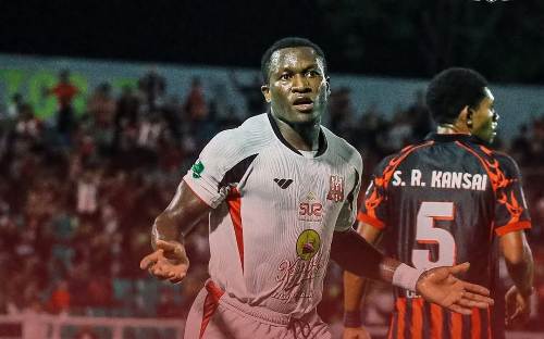 Neville Mbanwei Bawa Deltras FC Bungkam Persipura 2-0 di Gelora Delta