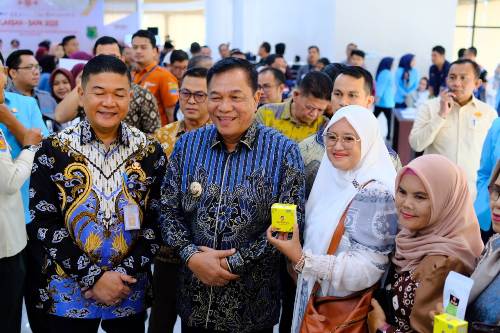 Muba Cetak Sejarah! Bupati Toha Resmikan Klinik Usaha & Layanan Digital Pertama di Sumsel