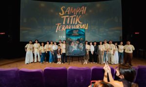 Siap Menguras Air Mata, Film “Sampai Titik Terakhirmu” Tampilkan Manis dan Pahitnya Kisah Nyata Cinta Viral Albi dan Shella Melalui Official Trailer dan Poster. Foto viralsumsel.com Siap Menguras Air Mata, Film “Sampai Titik Terakhirmu” Tampilkan Manis dan Pahitnya Kisah Nyata Cinta Viral Albi dan Shella Melalui Official Trailer dan Poster. Foto viralsumsel.com