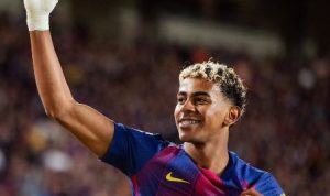 Barcelona Bangkit! Lamine Yamal, Ferran Torres, dan Rashford Antar Blaugrana Tundukkan Elche 3-1