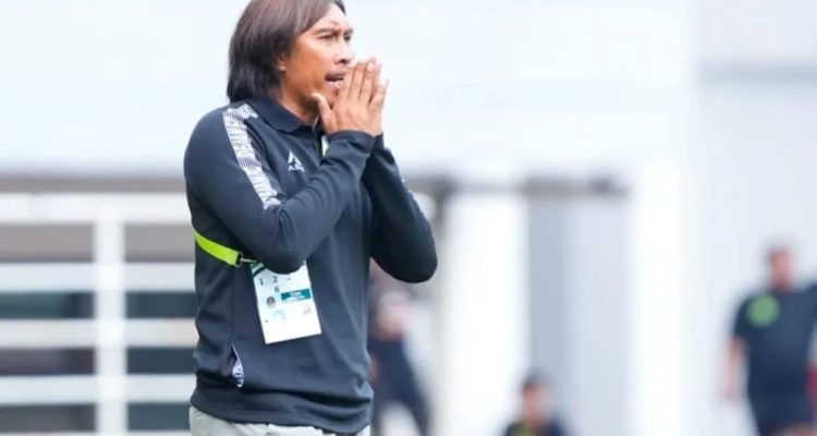 Budi Sudarsono Optimis Sriwijaya FC Raih Kemenangan Perdana di Laga Pamungkas Putaran Pertama