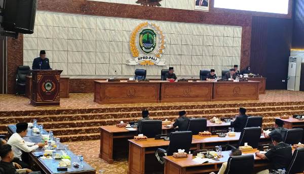 Wakil Bupati PALI Sampaikan Jawaban atas Pandangan Fraksi DPRD Terkait Raperda APBD 2026