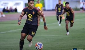 riwijaya FC Tertinggal 0-1 dari Adhyaksa FC di Babak Pertama
