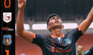 Sumsel United Unggul 1-0 Atas Garudayaksa FC di Babak Pertama, Kahar Kalu Jadi Pembeda di Pakansari