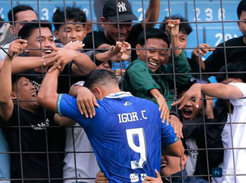 Hattrick Igor Henrique Bawa Persiku Kudus Bekuk PSIS Semarang 3-0 di Wergu Wetan