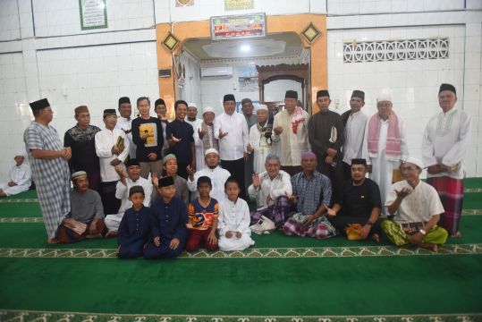 Safari Jumat di Pakjo, Wagub Cik Ujang Sumsel Ajak Jamaah Perkuat Kebersamaan