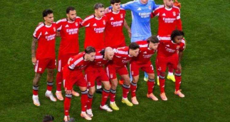 Benfica Raih Kemenangan Perdana, Tundukkan Ajax 2-0 di Amsterdam pada Laga Kelima Liga Champions