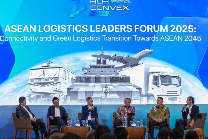 Indonesia Logistics Leaders Forum 2025. Foto: viralsumsel.com