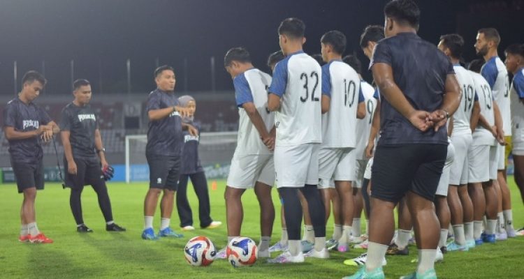 Persikad Tantang Sumsel United: Misi Curi Poin di Palembang