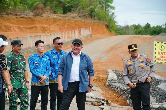 Gubernur Herman Deru Kucurkan Rp 40 Miliar Bangun Infrastruktur Empat Lawang