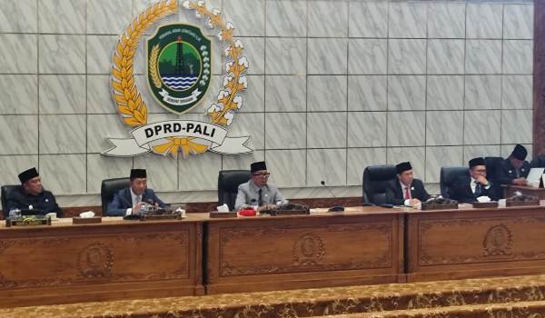 DPRD PALI Gelar Rapat Paripurna Ke-14, Sepakati Raperda APBD Tahun 2026