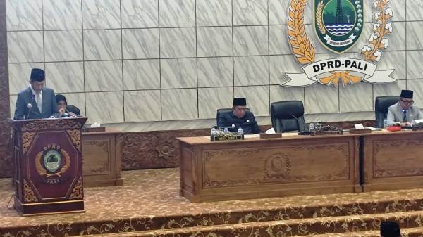 DPRD PALI Gelar Rapat Paripurna Ke-14, Sepakati Raperda APBD Tahun 2026