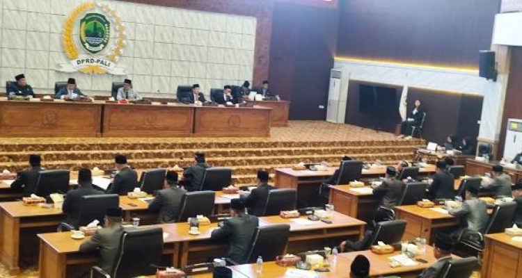 DPRD PALI Gelar Rapat Paripurna Ke-14, Sepakati Raperda APBD Tahun 2026