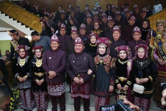 Hadir HUT Kabupaten Muara Enim, Gubernur Herman Deru Tekankan Efisiensi Tanpa Kurangi Pendapatan ASN