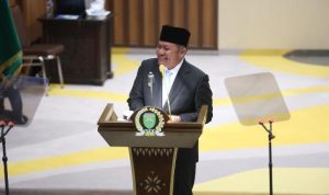 Herman Deru Hadiri Paripurna: Empat Raperda Prioritas Masuk Propemperda Sumsel 2026 Herman Deru Hadiri Paripurna: Empat Raperda Prioritas Masuk Propemperda Sumsel 2026