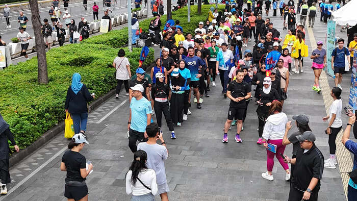 Sorak Sorai Fest Fun Run Resmi Dimulai, Bank Raya Hadirkan Rute Ikonik Berkeliling Indonesia di Taman Mini Indonesia Indah. Foto: viralsumsel.com