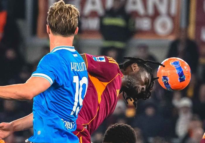 AS Roma Tersungkur di Kandang Sendiri, Napoli Kudeta Puncak Klasemen Serie A
