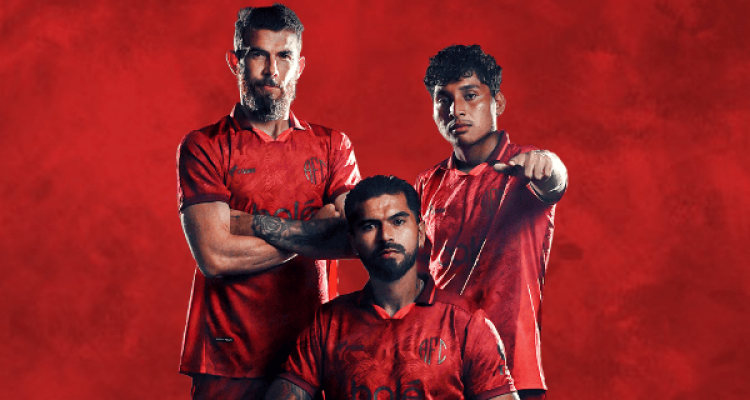 Arema FC Luncurkan Jersey Ketiga Bernuansa Futuristik, Perpaduan Elegan dan Gaya Hidup Aremania